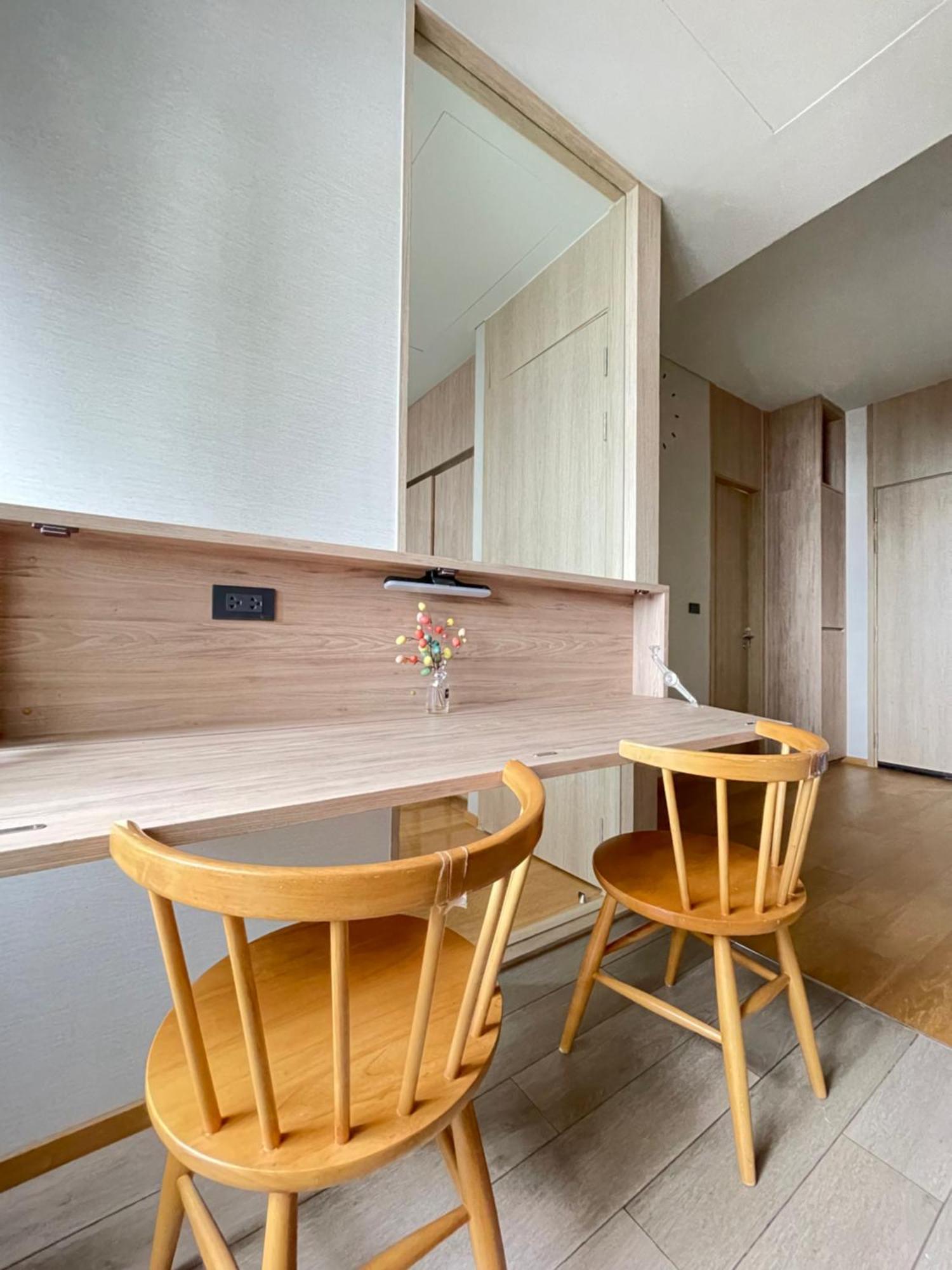 Zenith Ekkamai 1br King Size Sky View Bts Eakkamai Bangkok